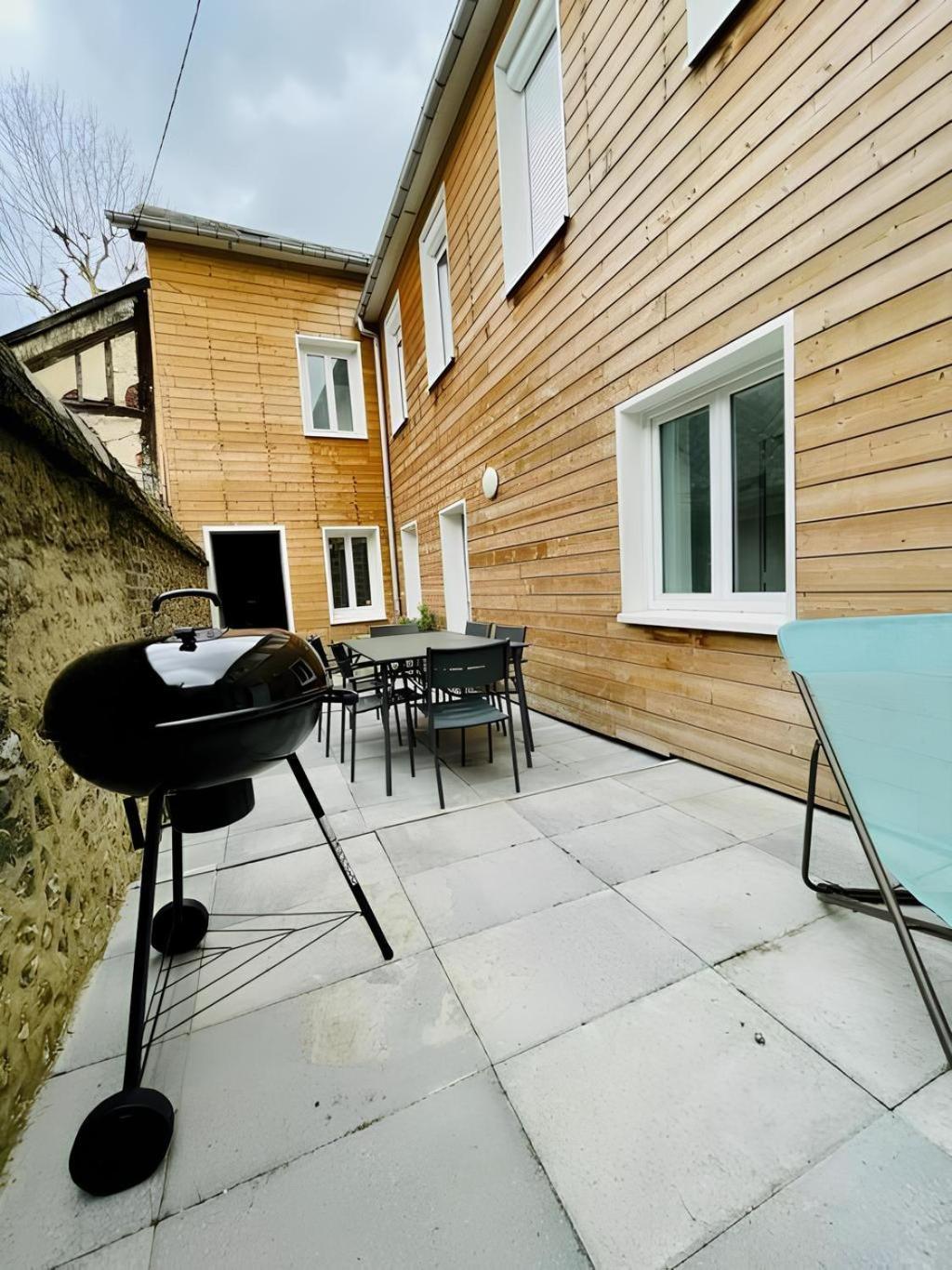 רואן Maison Familiale Avec Exterieur Menage Et Linges Inclus מראה חיצוני תמונה