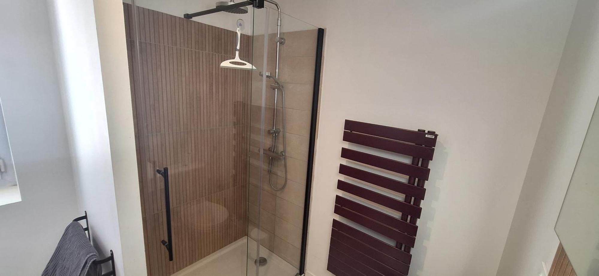 רואן Maison Familiale Avec Exterieur Menage Et Linges Inclus מראה חיצוני תמונה