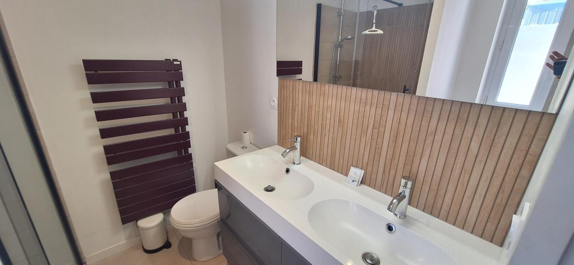 רואן Maison Familiale Avec Exterieur Menage Et Linges Inclus מראה חיצוני תמונה